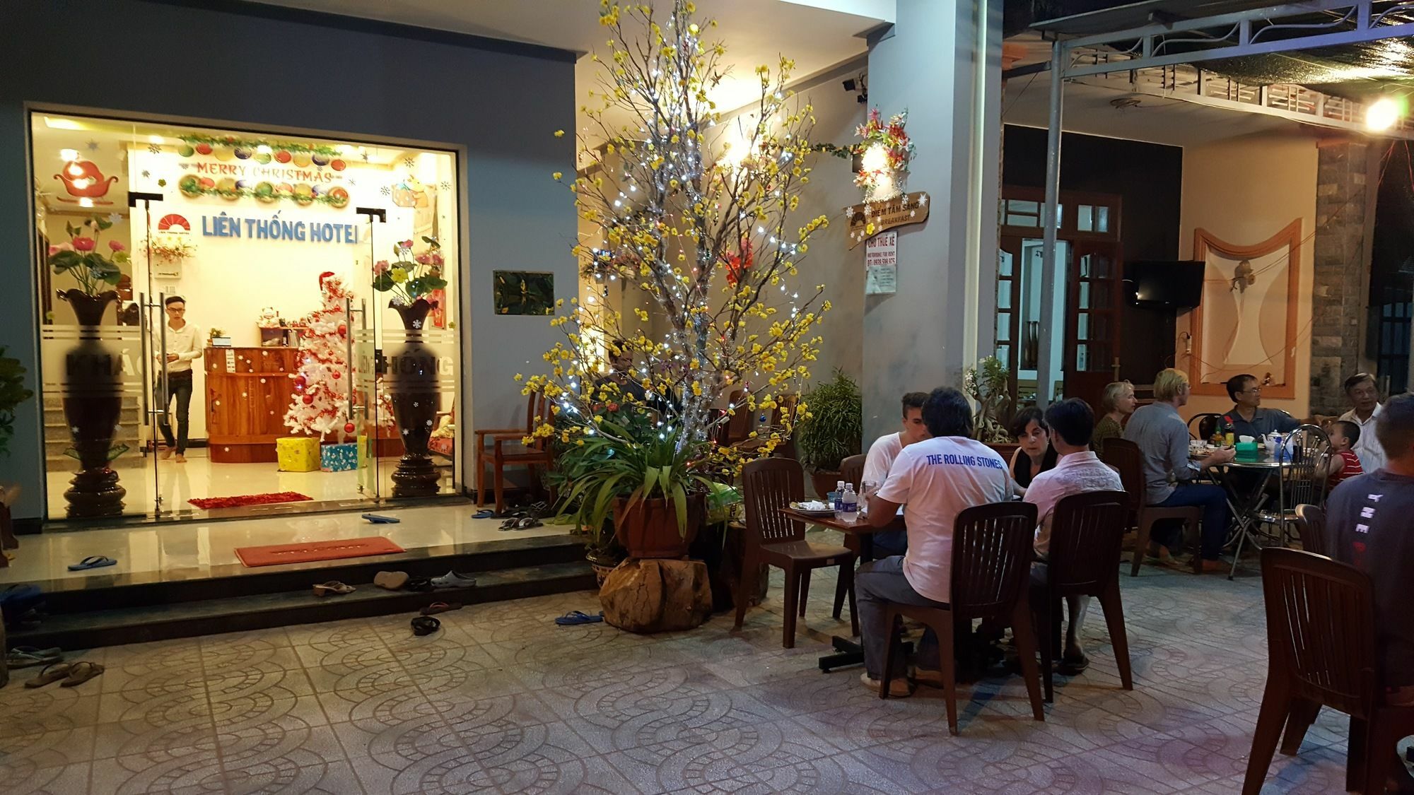 Lien Thong Hotel Phú Quốc Exterior foto